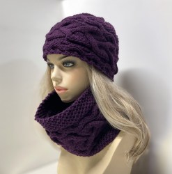 Ръчно плетена дамска шапка и шал - лилаво слива